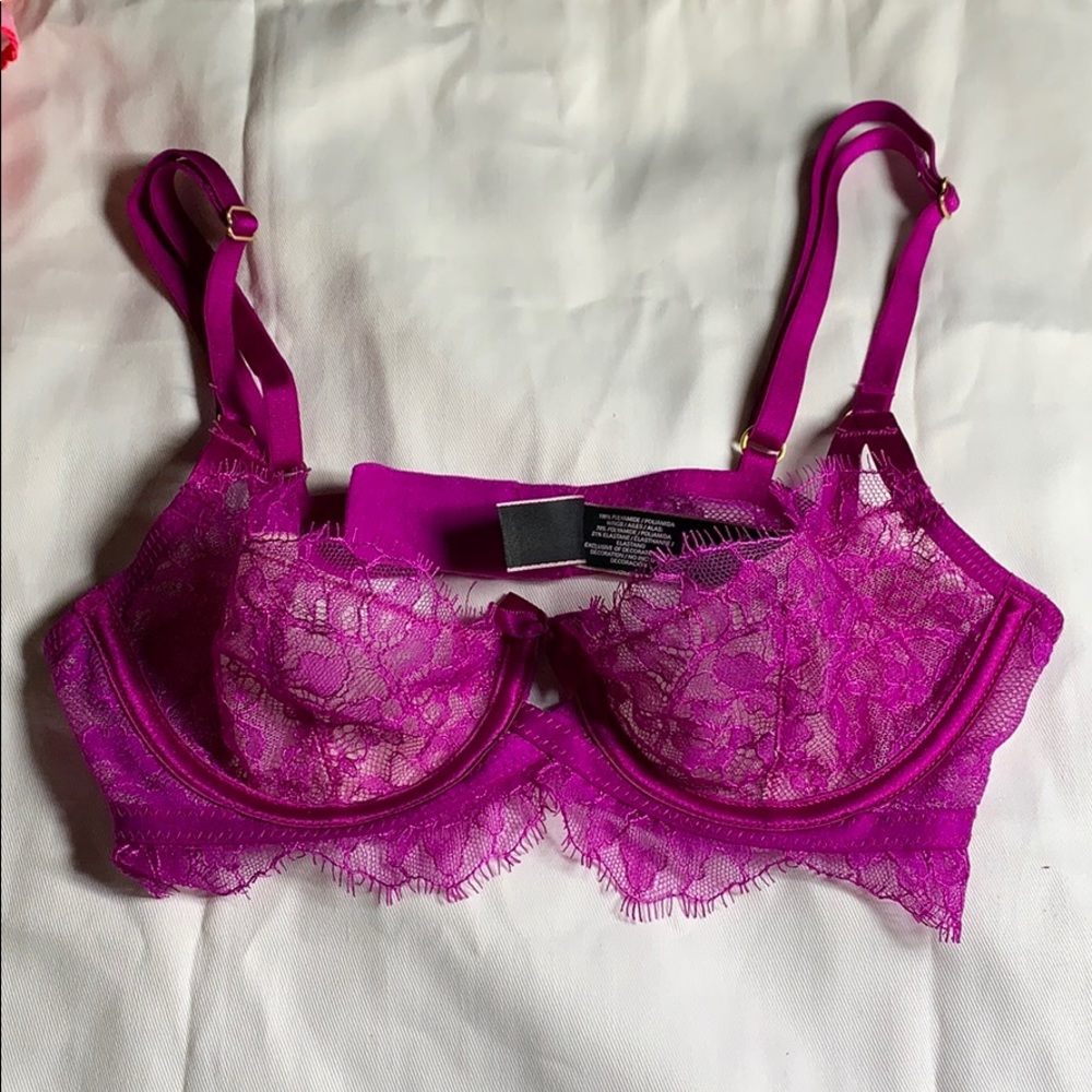 Victoria’s Secret Very Sexy Unlined Demi 32B
